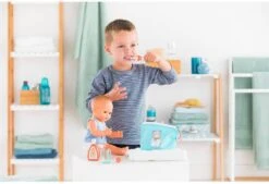 BB36 TROUSSE DE TOILETTE + ACCESSOIRES - COROLLE ACCESSOIRES 9 BB36 TROUSSE DE TOILETTE + ACCESSOIRES - COROLLE ACCESSOIRES -Corolle Charme Promos Boutique a6ea446e1c5709bd94d96a55ab5d4ecba6fa3f9f 41012037 05