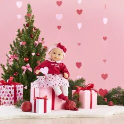 Corolle Mon Premier Poupon 30 Cm - Bébé Calin Margaux Pétales De Coeurs 17 Corolle Mon Premier Poupon 30 Cm - Bébé Calin Margaux Pétales De Coeurs -Corolle Charme Promos Boutique mon premier poupon 30 cm bebe calin margaux petales de coeurs 8